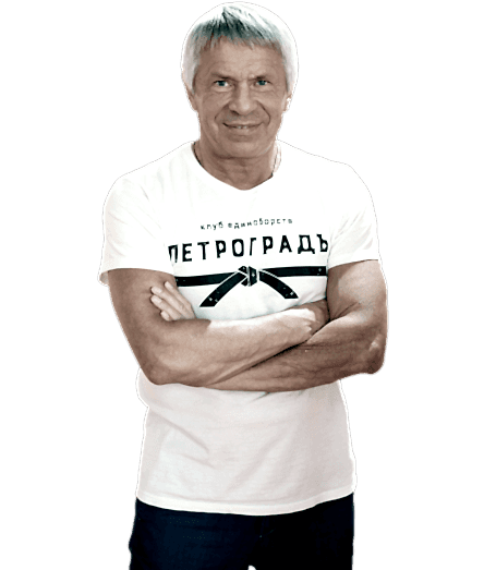 Тренер Сергей Черныш по базовому курсу